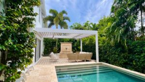 smart patio automation -with motorized pergola - R-Blade Azenco