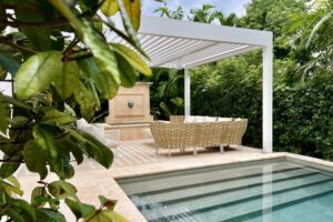 White pergola in Palm Beach in a residential setting